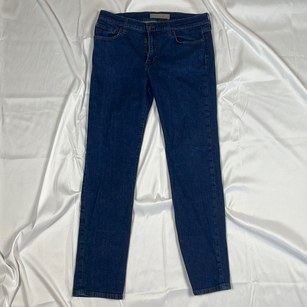 Joe's Jeans. Brixton Straight Slim Fit Jeans in Elliot. 34 W x 34 L.